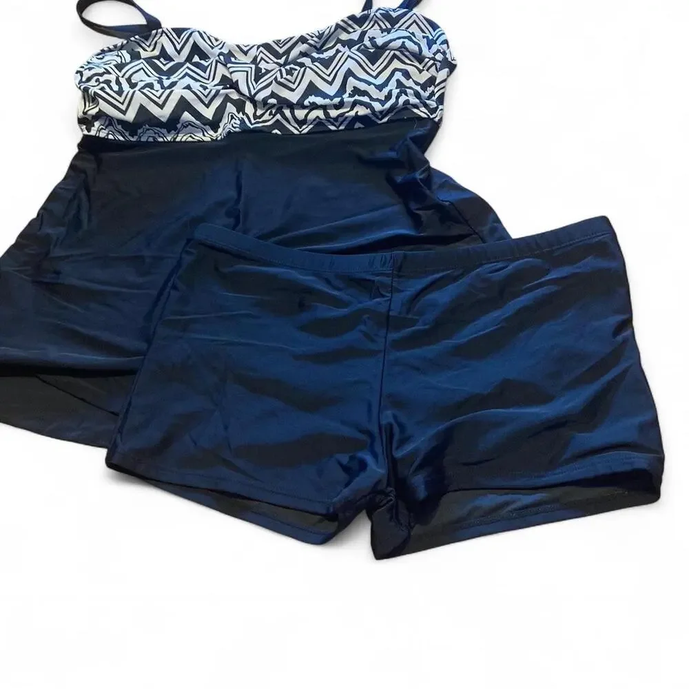 Black and white swimsuit swim